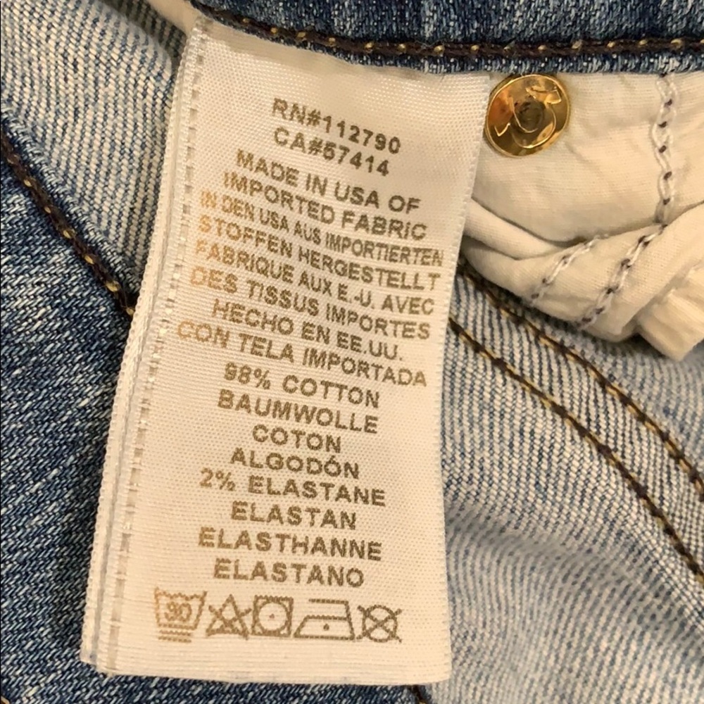 True Religion Mid-Rise Relaxed Ombré Hem Boyfriend Jean 28 - Picture 11 of 13